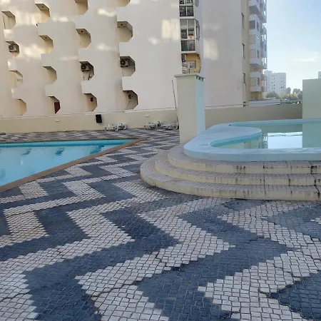 Διαμέρισμα Varandas Da Rocha No Centro Com Piscina *